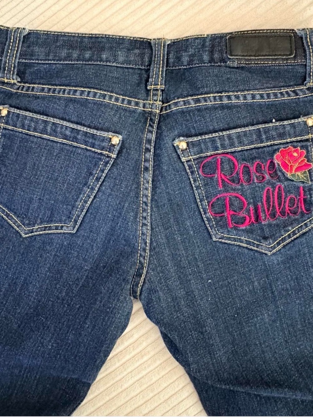 Rosebullet Dark Blue Cropped Jeans with Pink Rose Embroidery